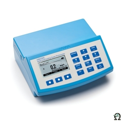 Photometer HI83305 für Kessel und Kühltürme mit pH-Meter